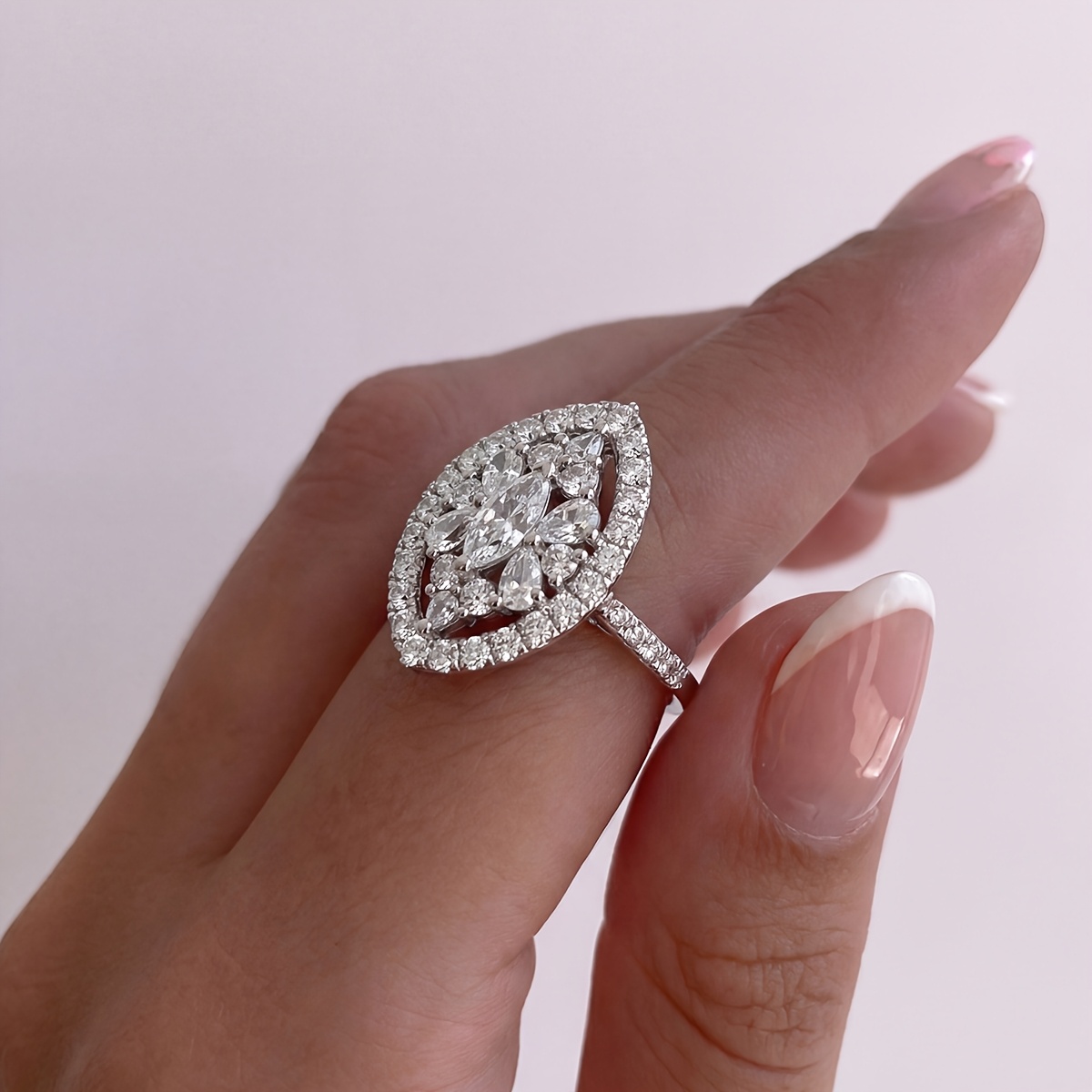Women's Exquisite Marquise Geometric Floral Ring, Elegant Gift